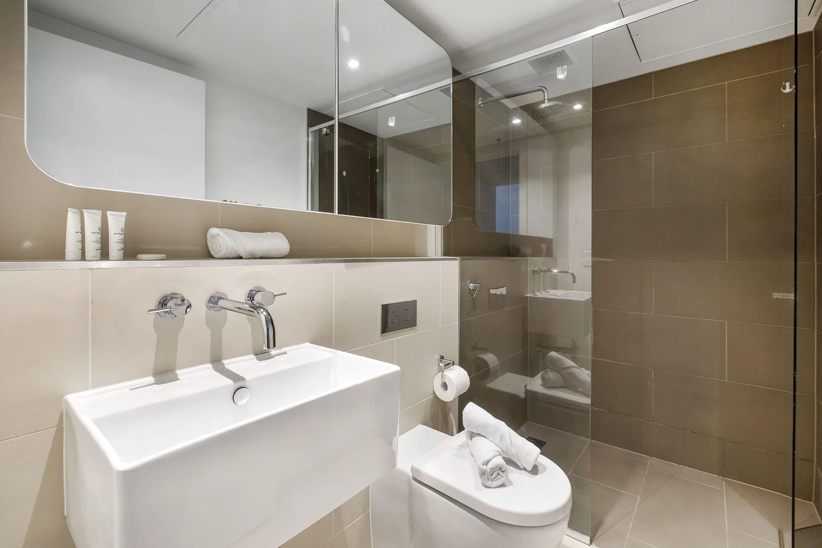 Additional image 4 of 1719/555 Swanston St, Carlton VIC 3053