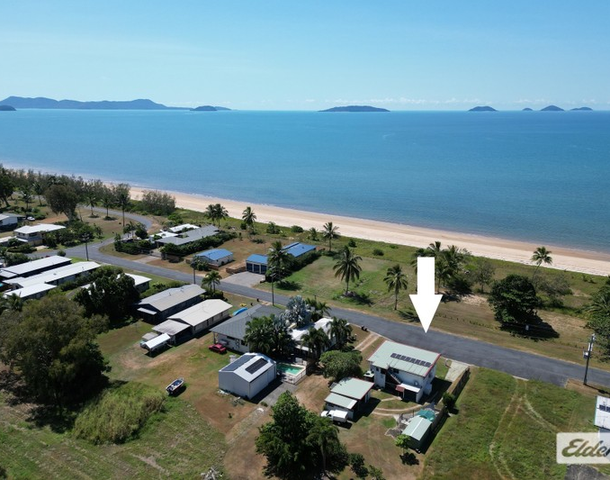 25 Taylor Street, Tully Heads QLD 4854