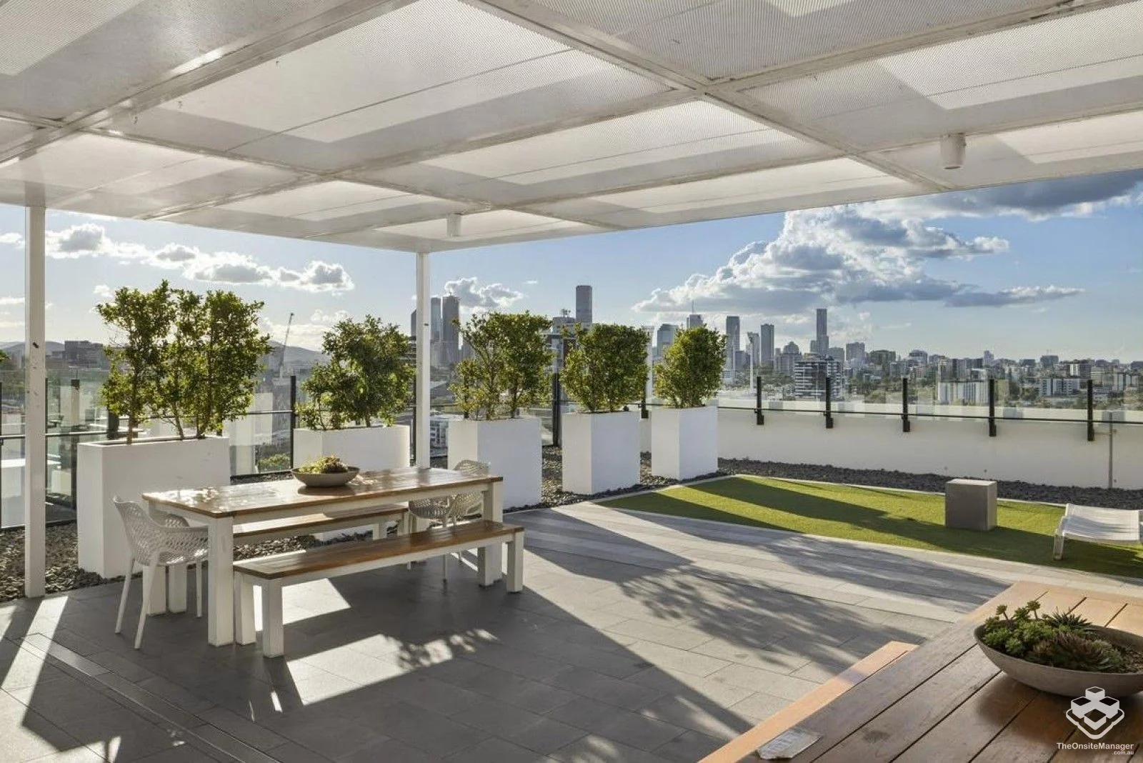 Additional image 13 of ID:21173595/17 Deshon Street, Woolloongabba QLD 4102