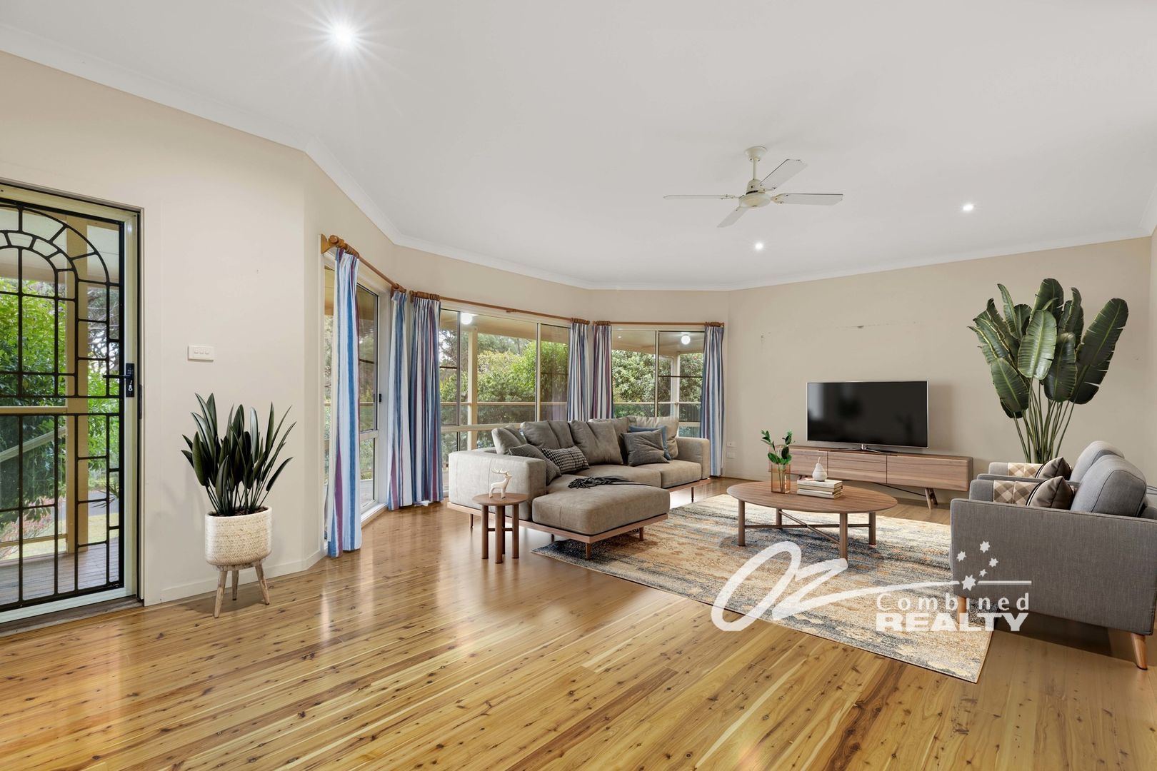 5 Deakin Street, Wrights Beach NSW 2540, Image 1