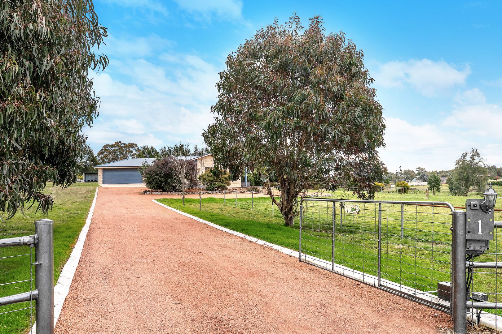 1 Lincoln Avenue, Murrumbateman NSW 2582, Image 2