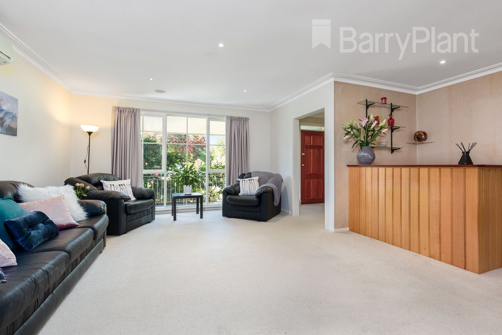 4 Marcia Court, Glen Waverley VIC 3150, Image 1