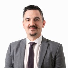 Steve Harris Biggin Scott Richmond Real Estate Agent In 28 Bridge Road Richmond Vic