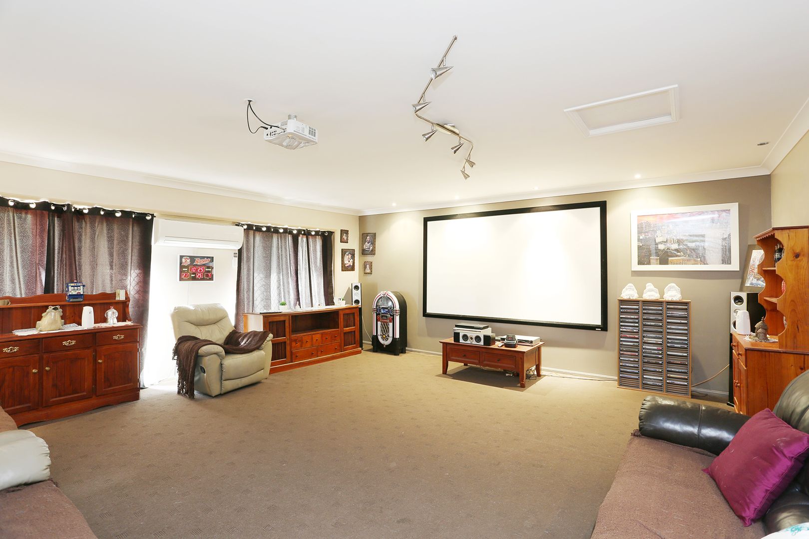 92 Coach Road West Morayfield Qld 4506 House For Sale