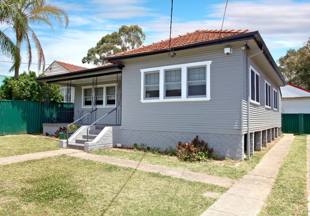 11 Bowden Street, Merrylands West NSW 2160