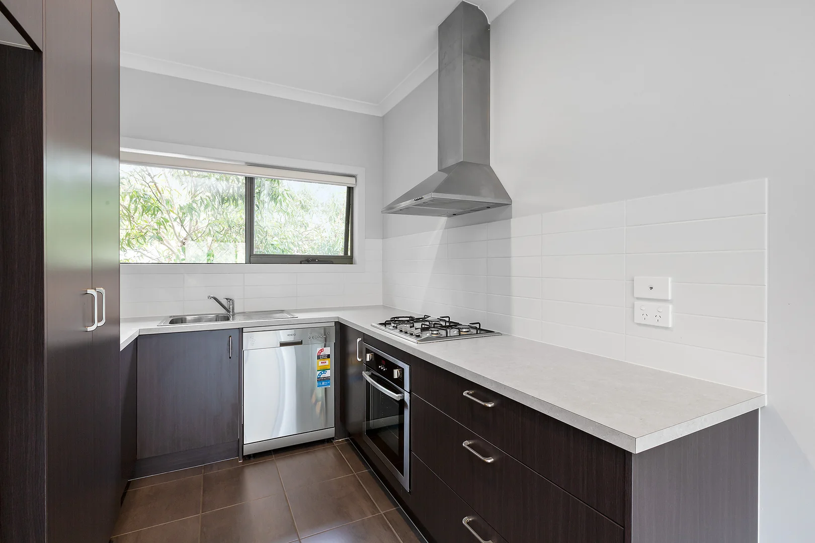 Additional image 3 of 4/41 Deane Street, Frankston VIC 3199
