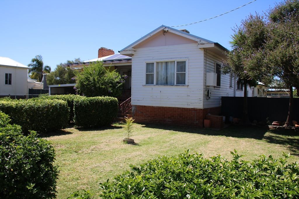 22 Denison Street, Narrabri NSW 2390, Image 1