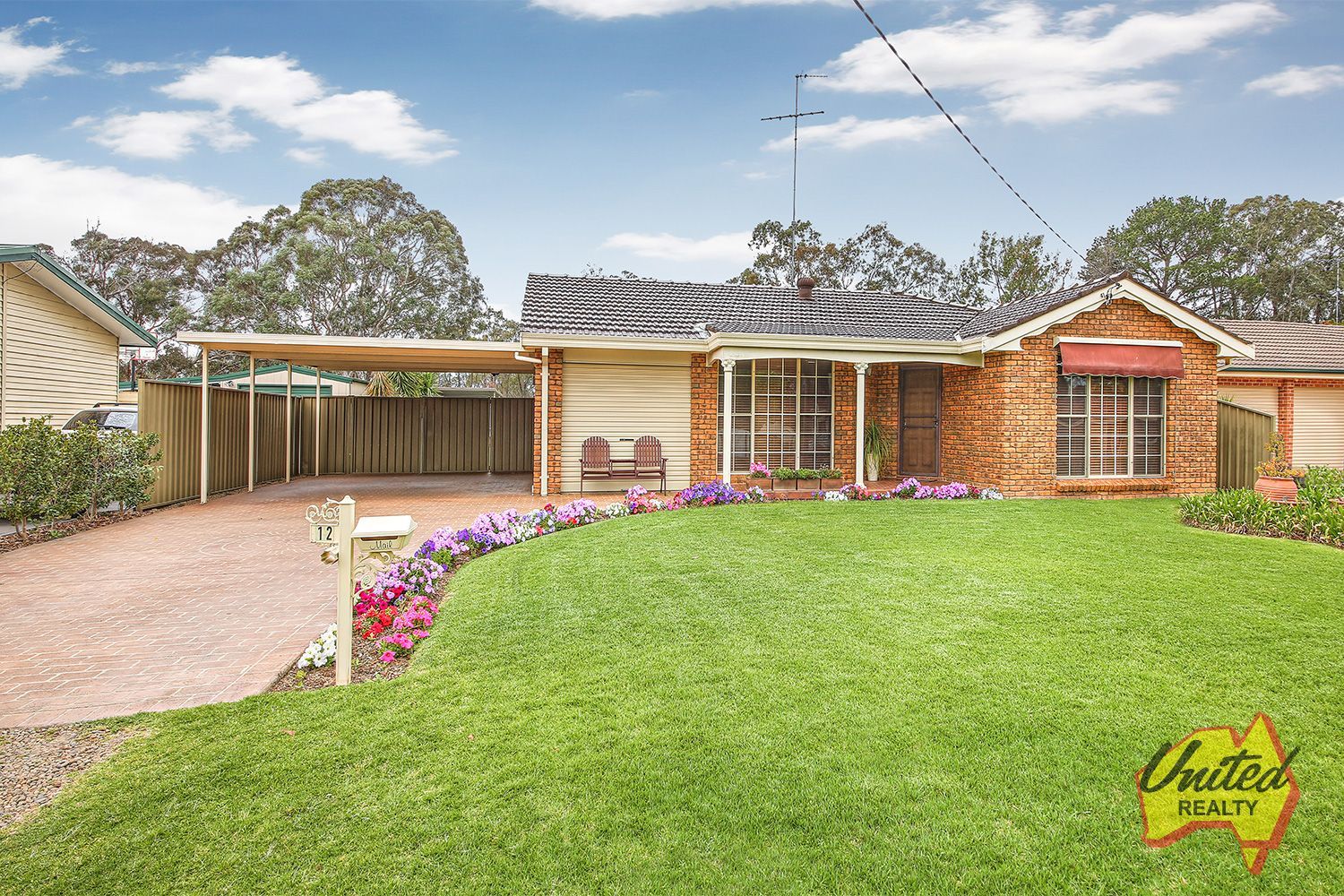 12 Trentham Avenue, Douglas Park Property History & Address Research