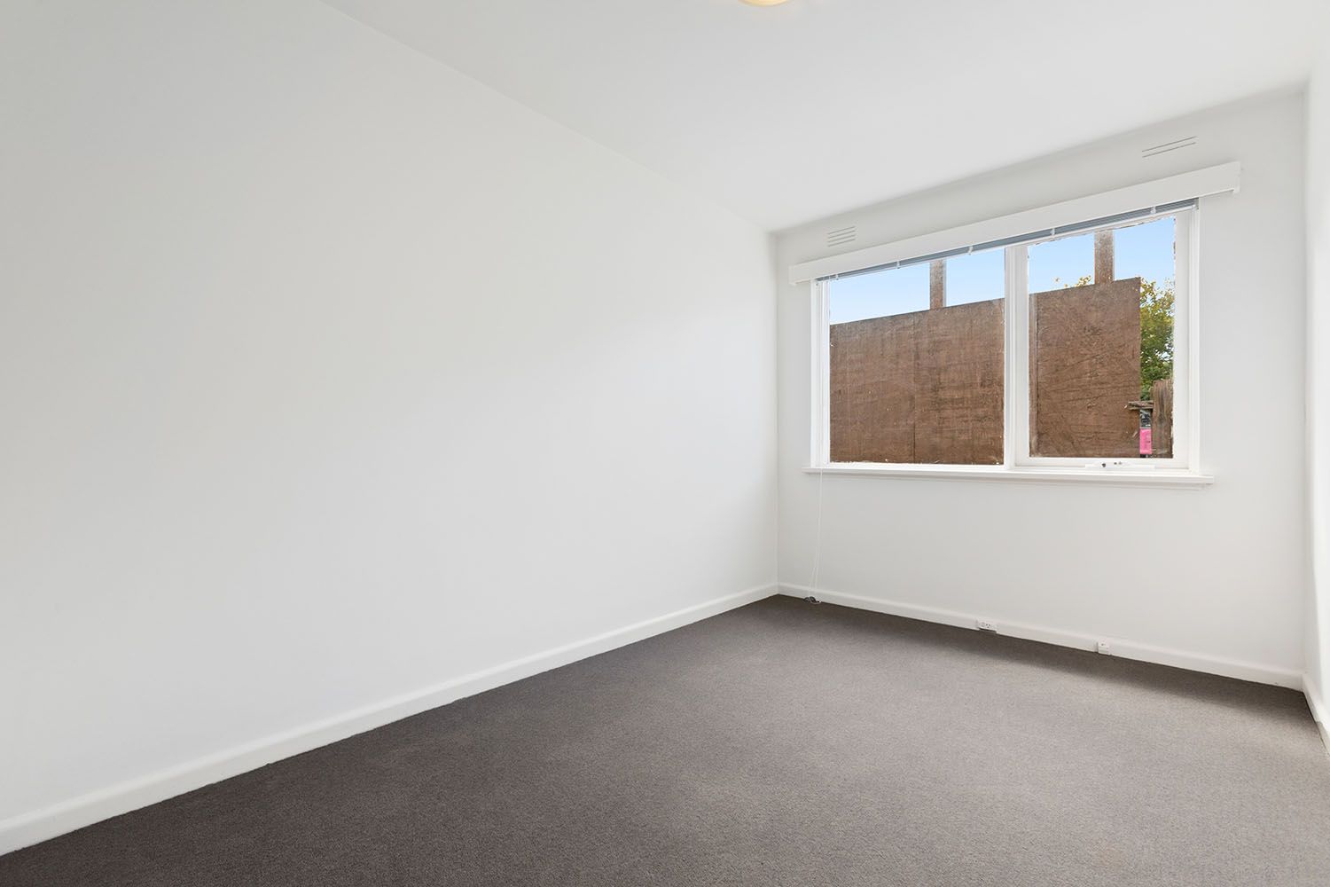 2/2 Rothesay Avenue, Elwood VIC 3184 Apartment For Rent Domain