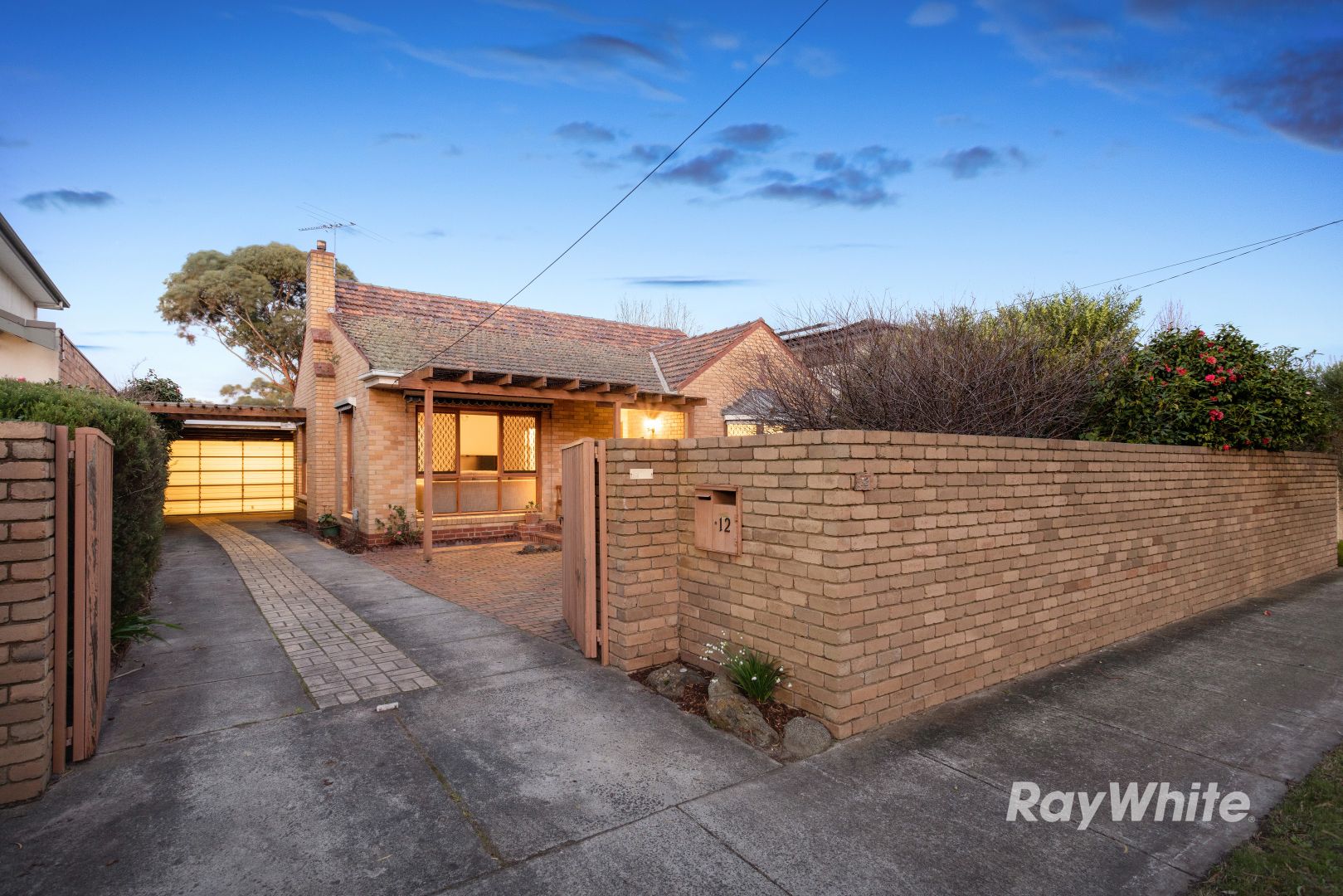 12 Stevens Parade, Black Rock VIC 3193, Image 2