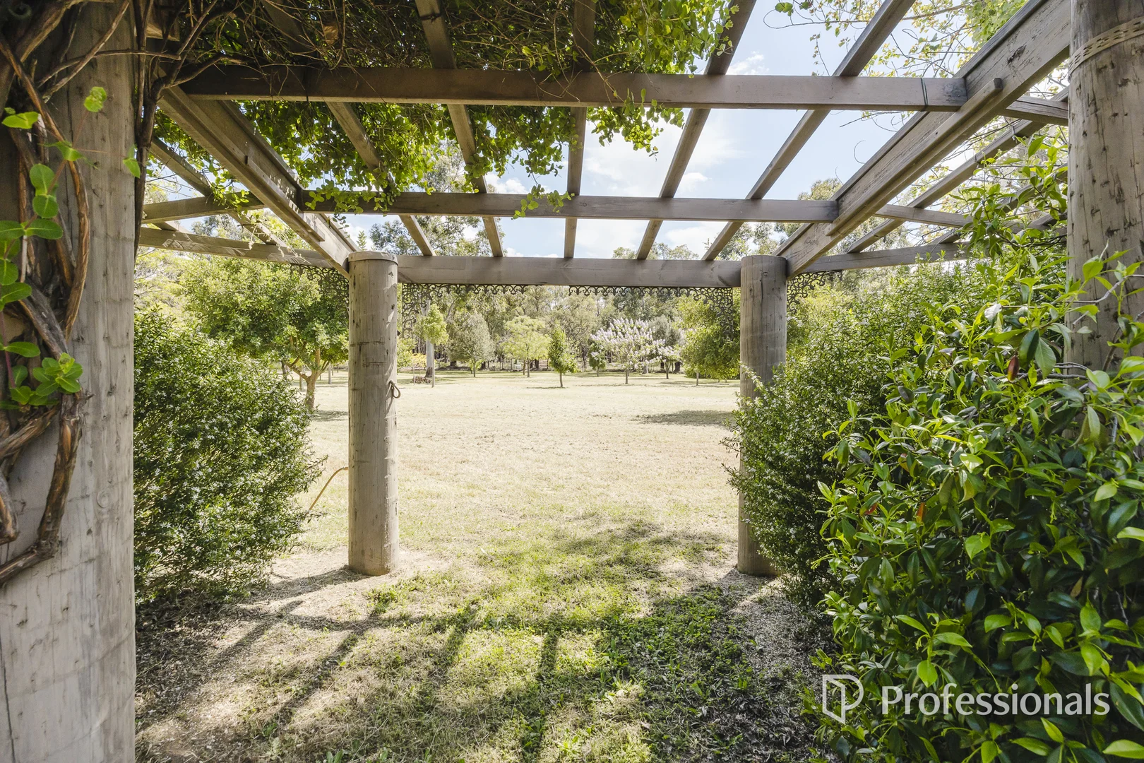410 Anketell Road, Stoneville WA 6081 | Domain
