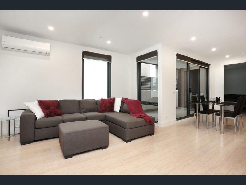 1 bedrooms Apartment / Unit / Flat in 17/15 Moore Street MOONEE PONDS VIC, 3039