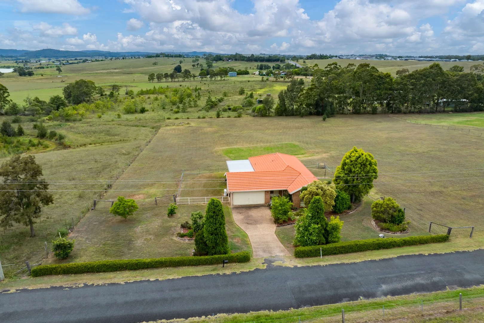 Primary image of 22 Oswald Lane, Lochinvar NSW 2321