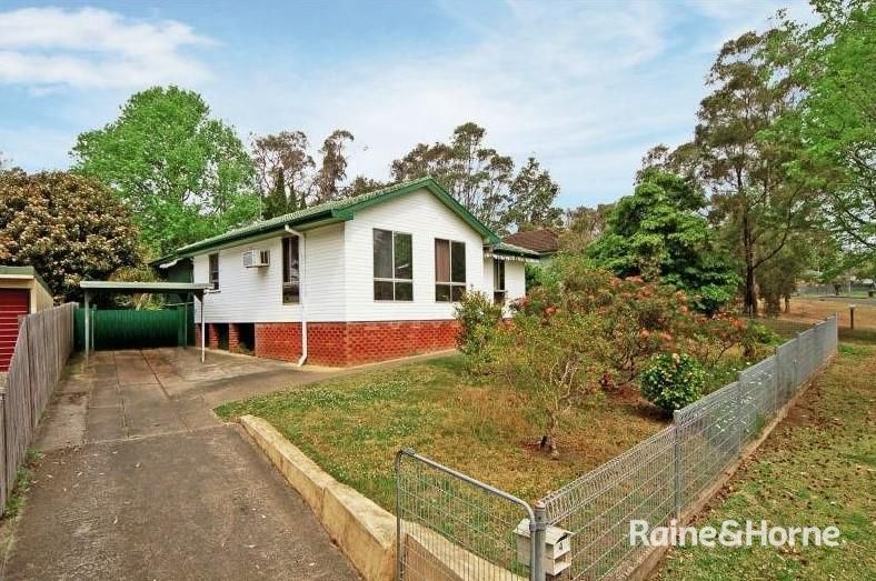 4 bedrooms House in 4 Warramunga Street NOWRA NSW, 2541