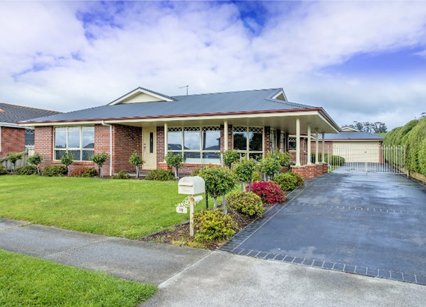 19 Panorama Crescent, Cooee TAS 7320