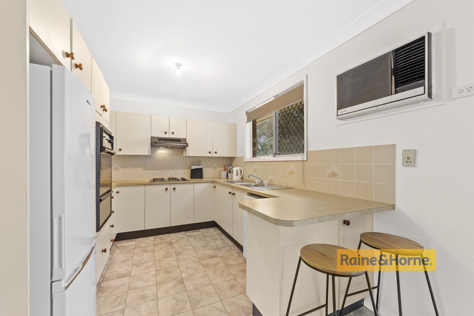 2/128 Australia Avenue, Umina Beach NSW 2257, Image 2