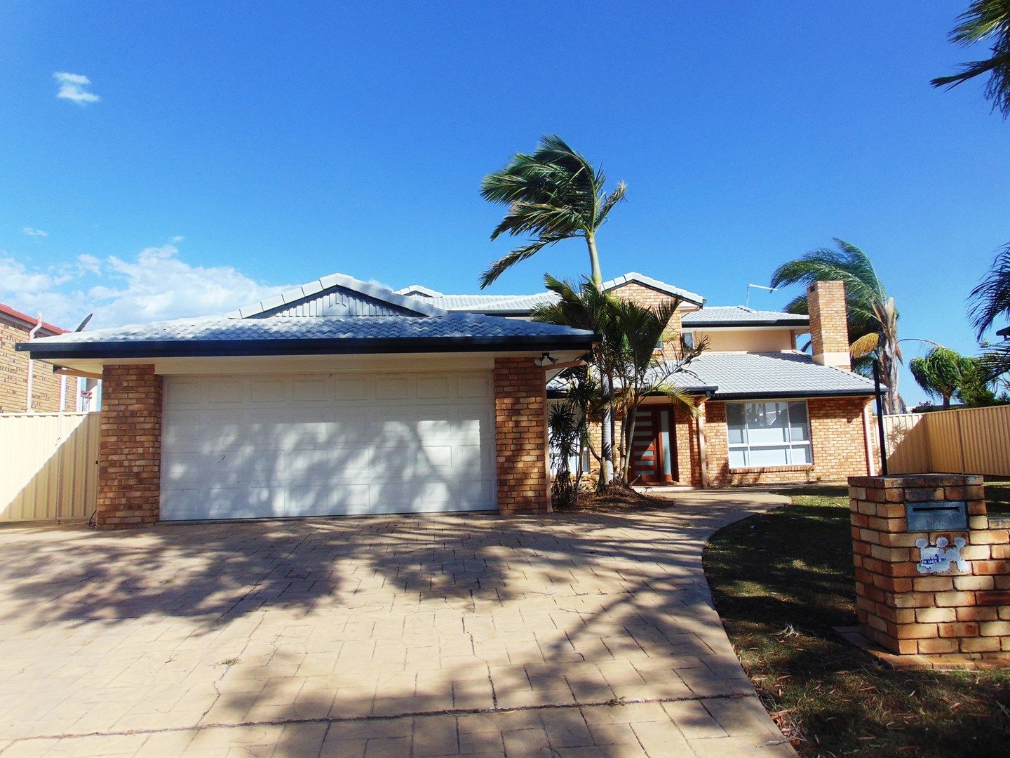 4 bedrooms House in 24 Reliance Court NEWPORT QLD, 4020