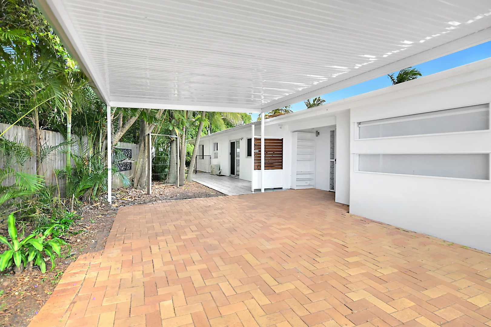 Additional image 12 of 16 Buena Vista Court, Broadbeach Waters QLD 4218