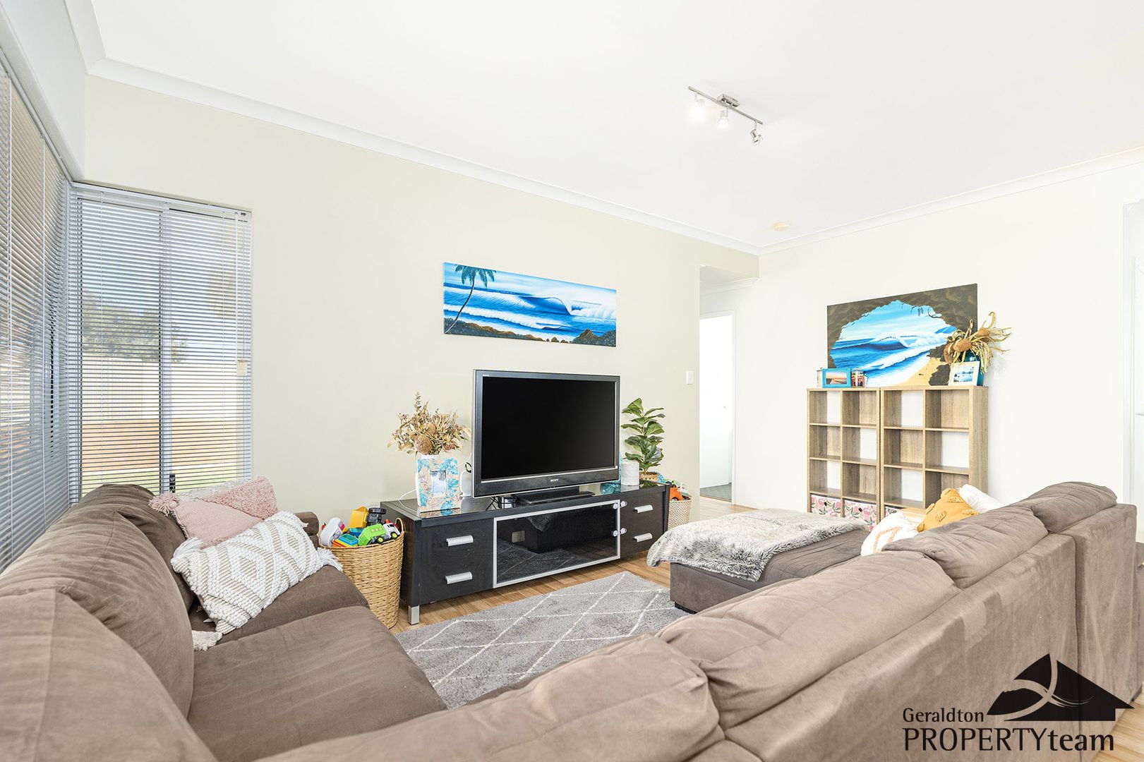 20 Ego Creek Loop, Waggrakine WA 6530, Image 2