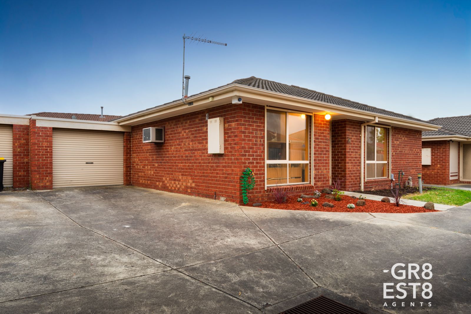 2/13 Flinders Street, Noble Park VIC 3174, Image 0