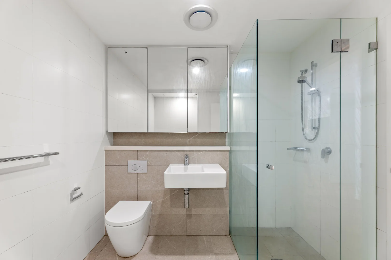 Additional image 5 of 202/34-38 Railway Crescent, Jannali NSW 2226