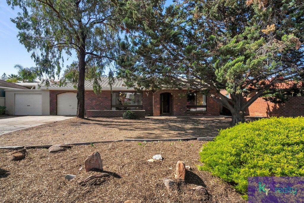 4 Mystic Court, North Haven SA 5018, Image 2