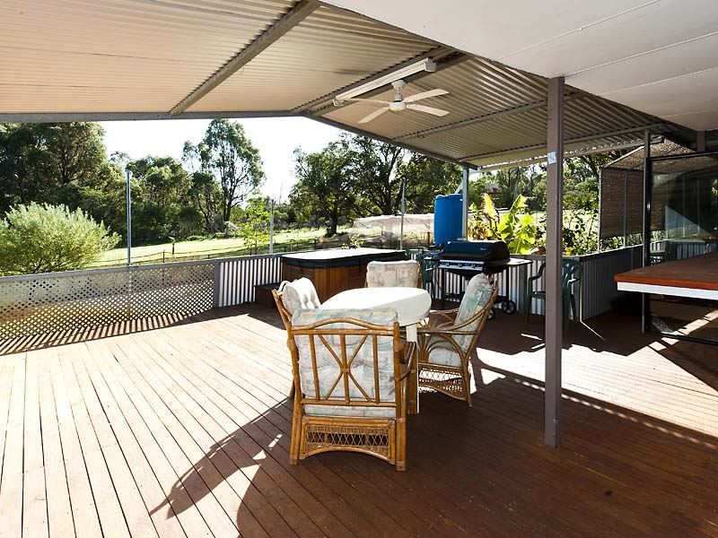 4 Haub Road, Lake Clifton WA 6215, Image 0