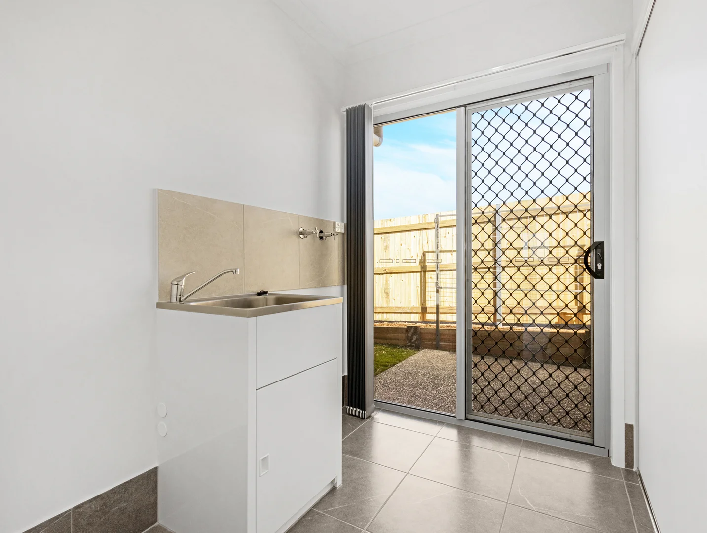 Additional image 15 of 1 Sunden Way, Wondunna QLD 4655