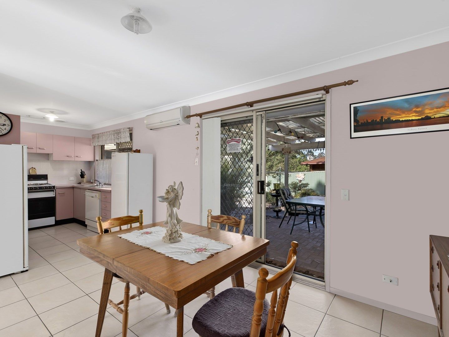 3 Fishburn Crescent, Watanobbi NSW 2259, Image 2