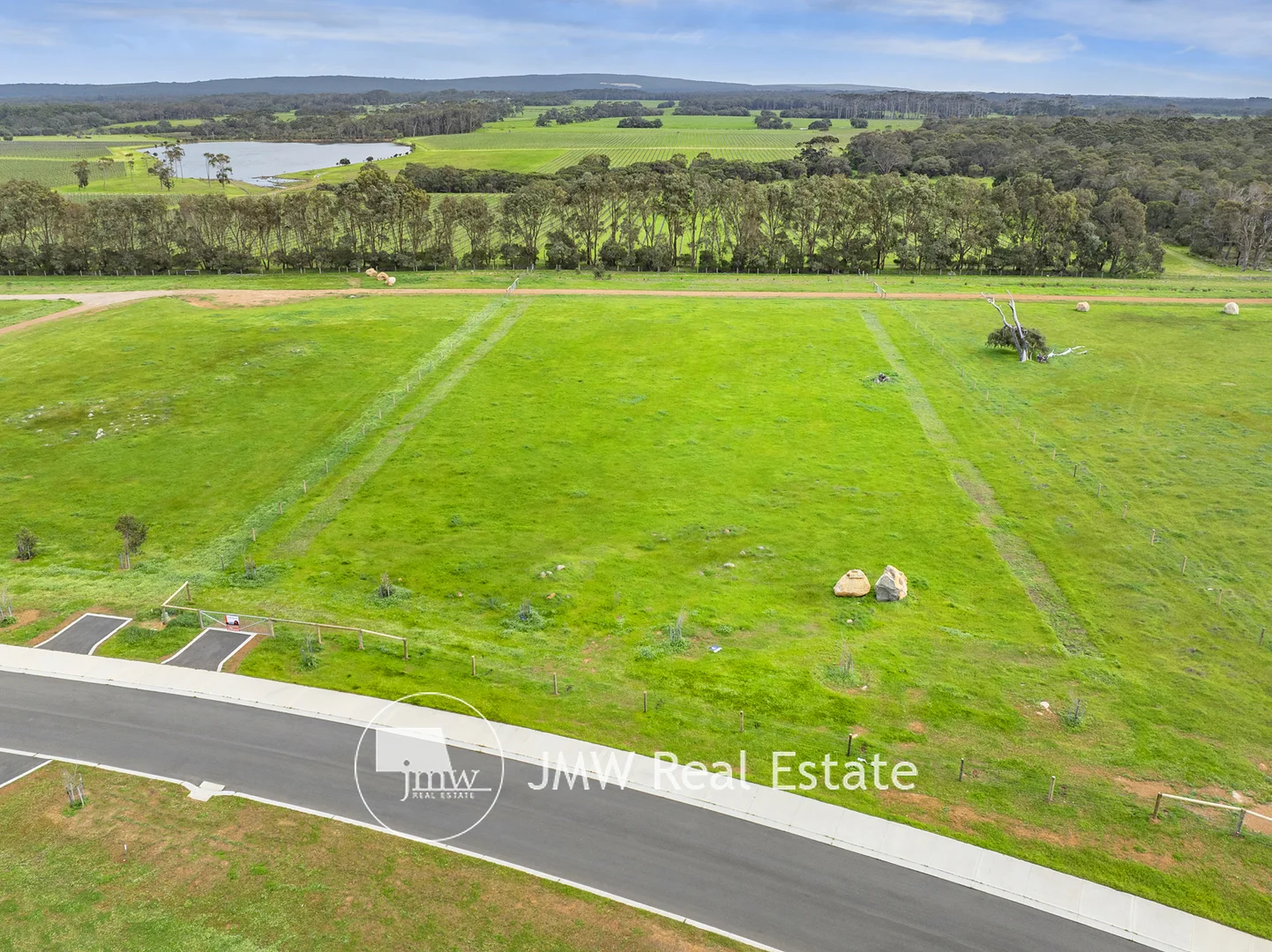 Additional image 9 of 26 Moondyne Ridge, Kudardup WA 6290