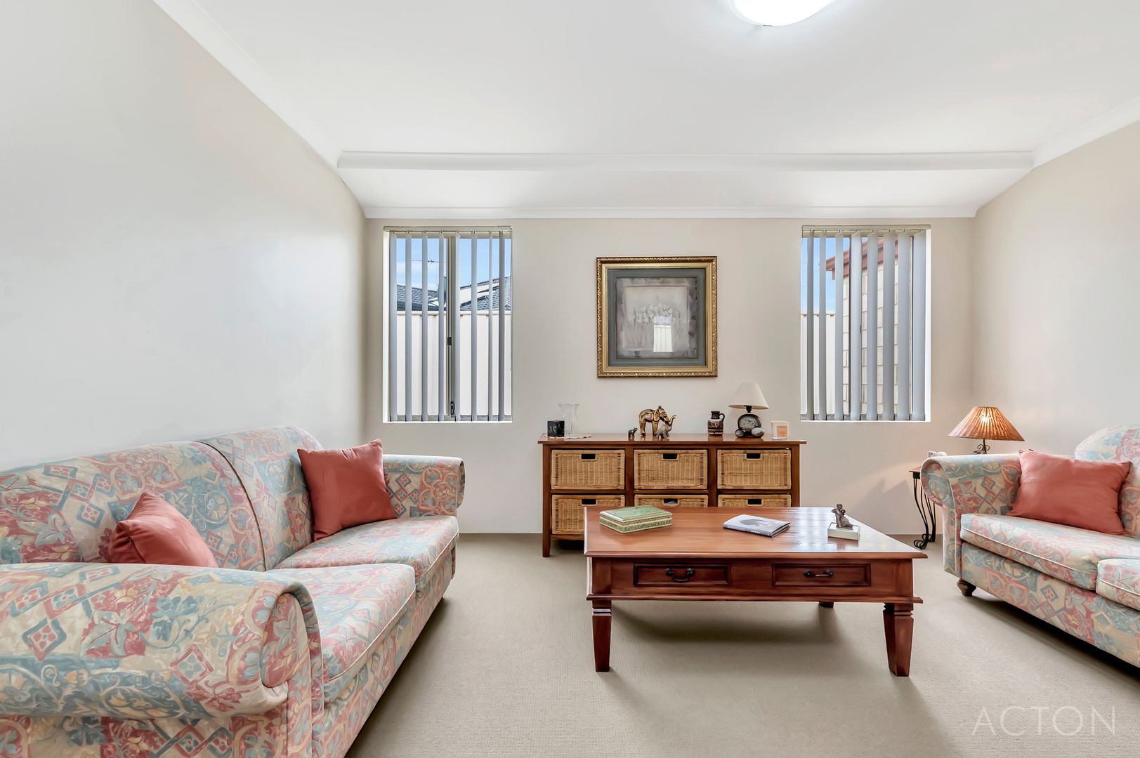 29 Highcliffe Circle, Lakelands WA 6180, Image 2