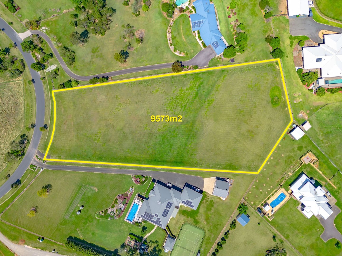 26 Sovereign Way, Samford Valley QLD 4520, Image 1