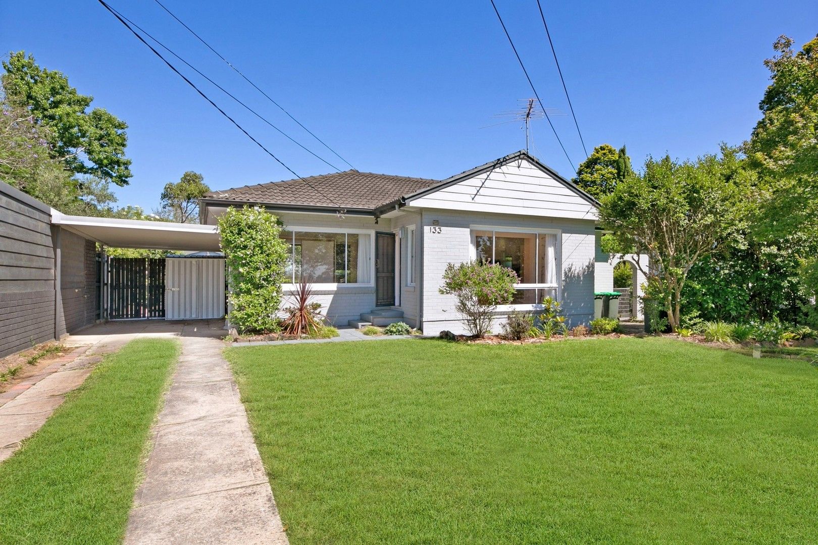 3 bedrooms House in 133 Somerville  Road HORNSBY HEIGHTS NSW, 2077