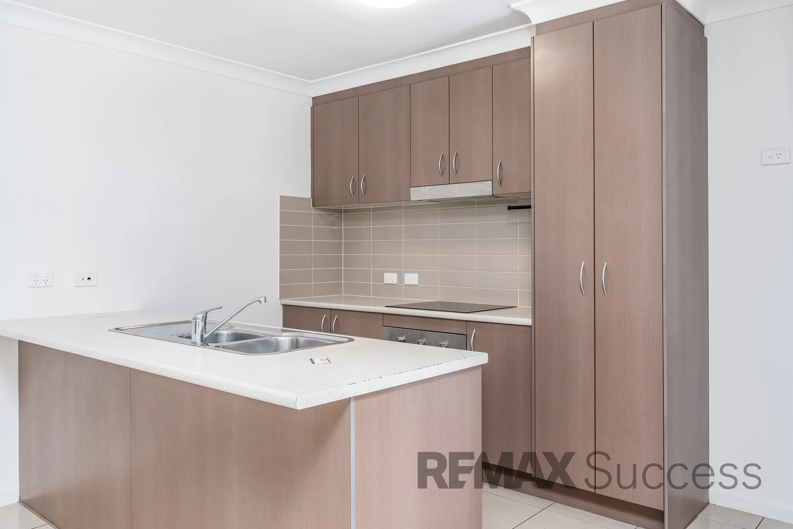 Additional image 3 of 4/44 Gostwyck Street, Newtown QLD 4350