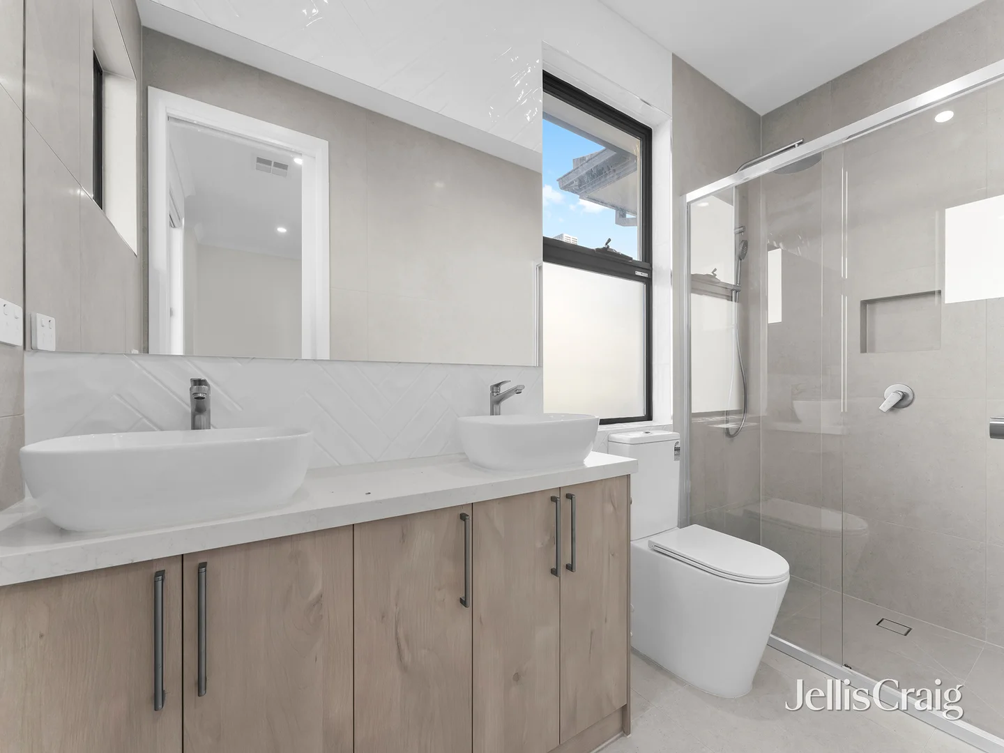 Additional image 9 of 2/14 Sadie Street, Mount Waverley VIC 3149