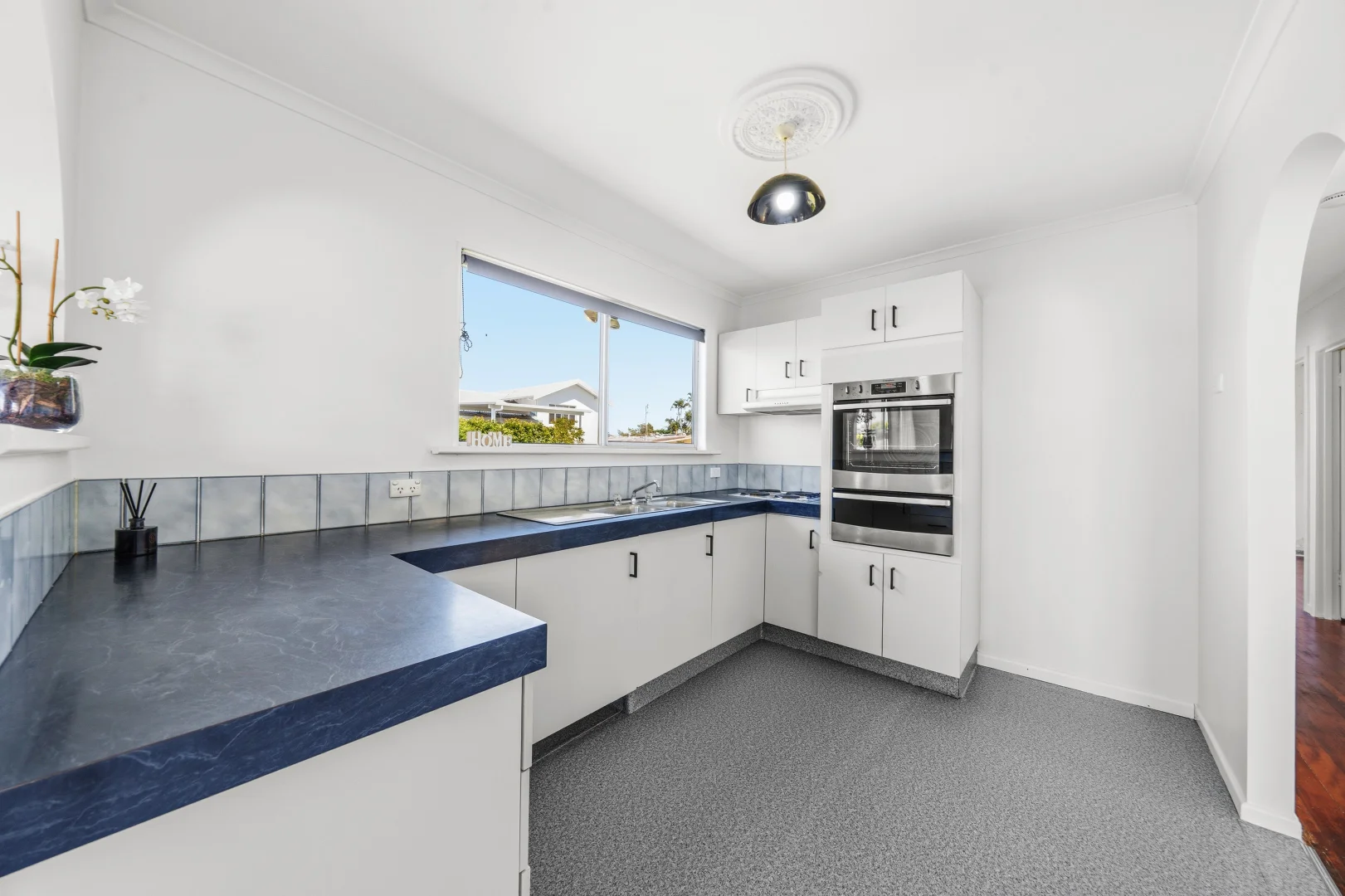 Additional image 2 of 18 Mentone Avenue, Bundall QLD 4217