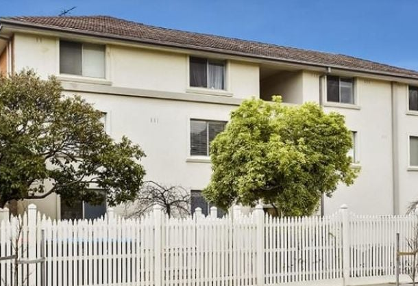 4/25 Gladstone Avenue, Armadale VIC 3143