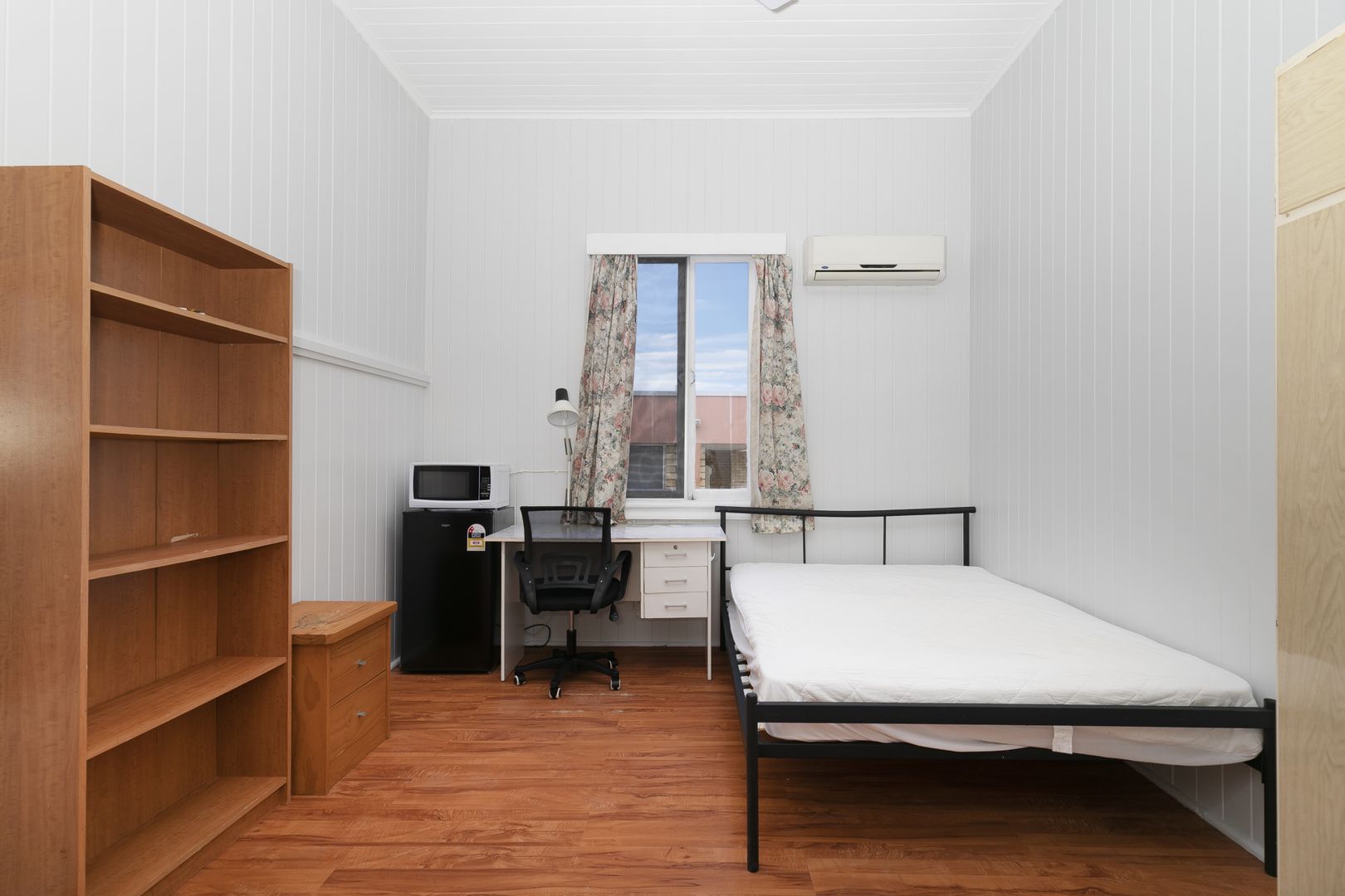 1 bedrooms Studio in 3/27 Normanby Terrace KELVIN GROVE QLD, 4059