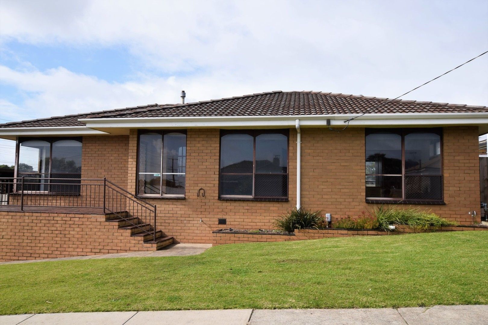 3 bedrooms House in 4 Wallace Avenue WARRNAMBOOL VIC, 3280