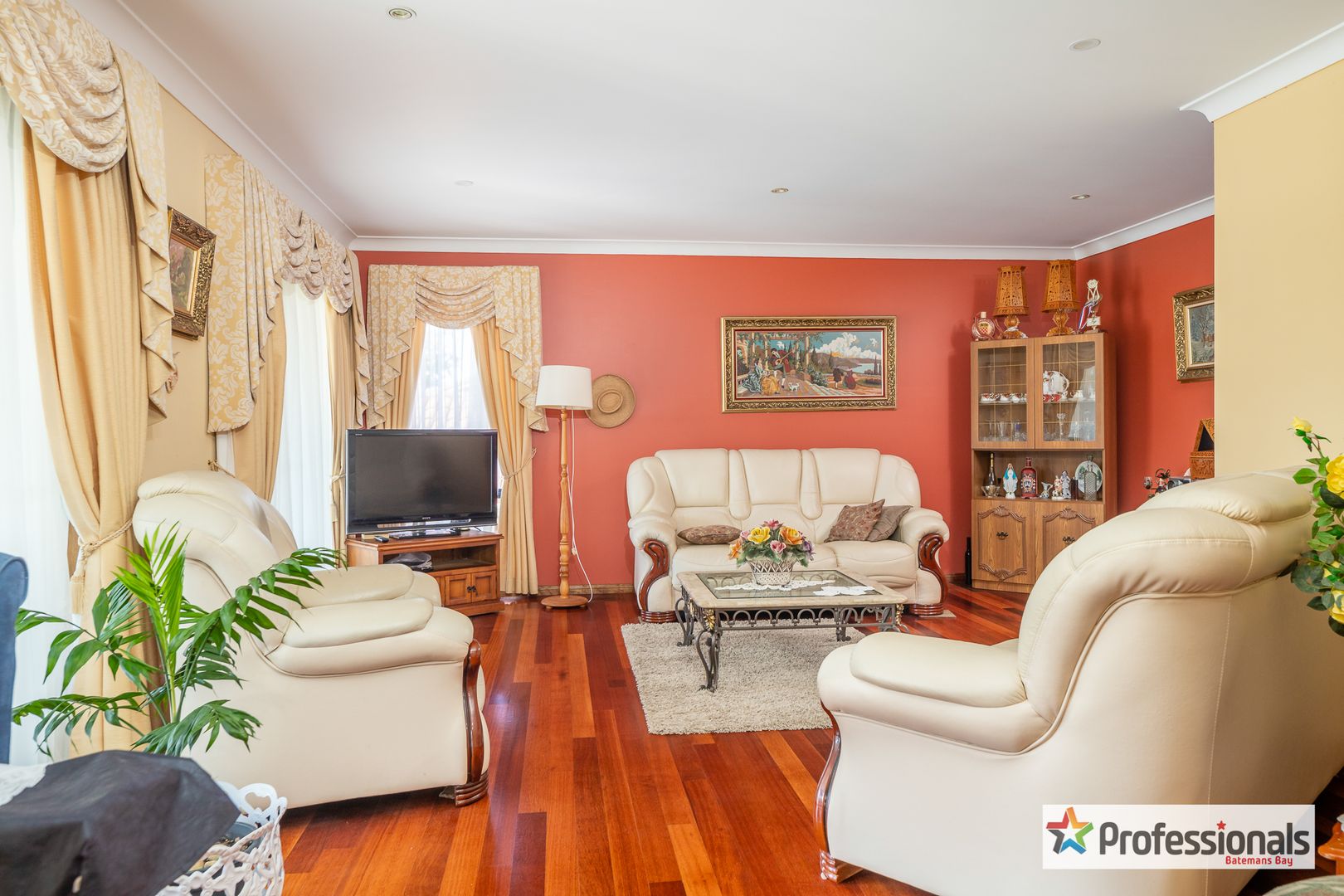 22 Catalina Drive, Catalina NSW 2536, Image 2