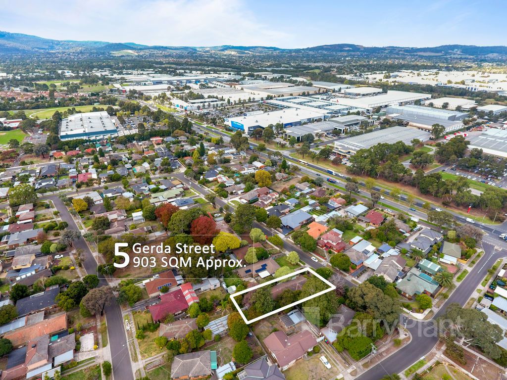 5 Gerda Street, Scoresby VIC 3179, Image 2