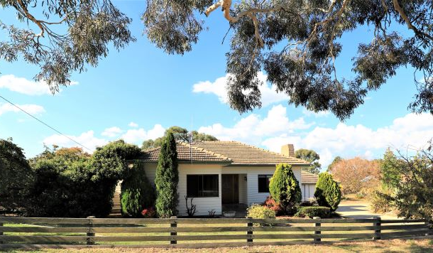 45-47 Dickinson Street, Bombala NSW 2632