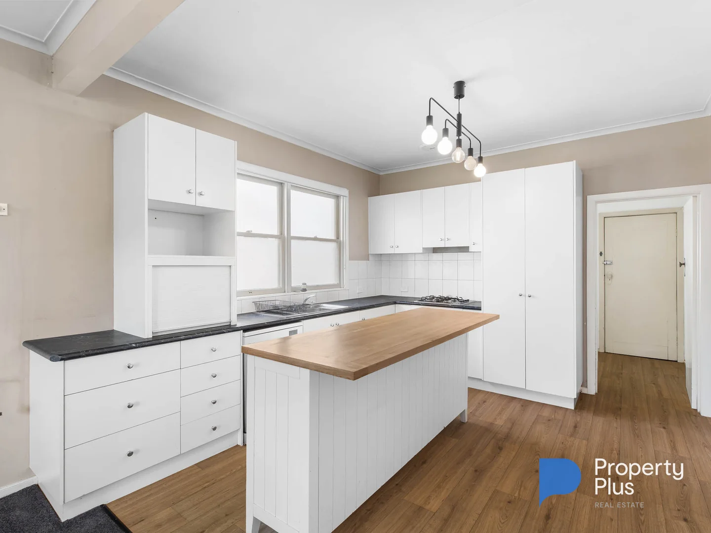 Additional image 2 of 320 High Street, Kangaroo Flat VIC 3555