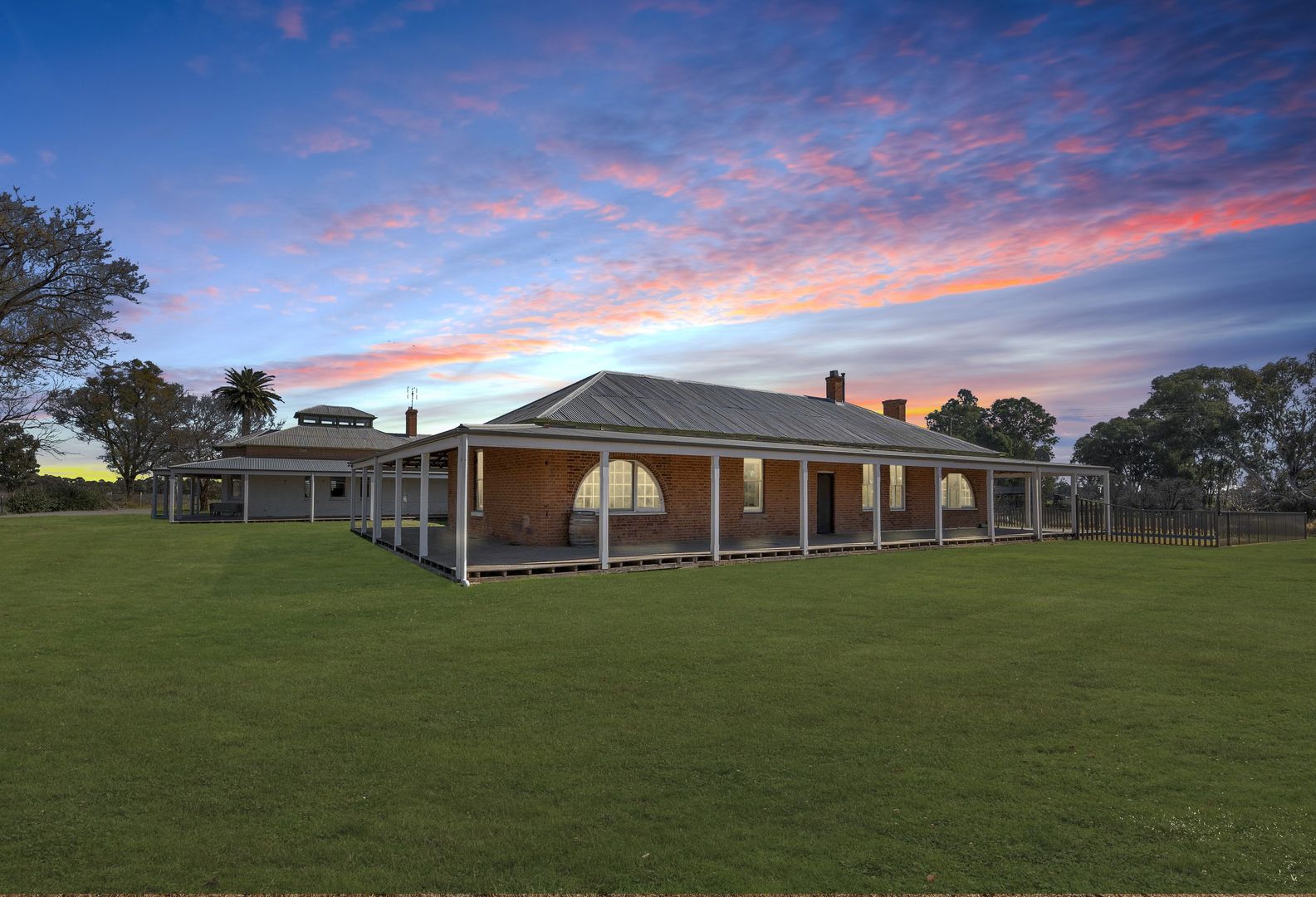 Old Warroo Homestead 3718 Lachlan Valley Way, Forbes NSW 2871, Image 2