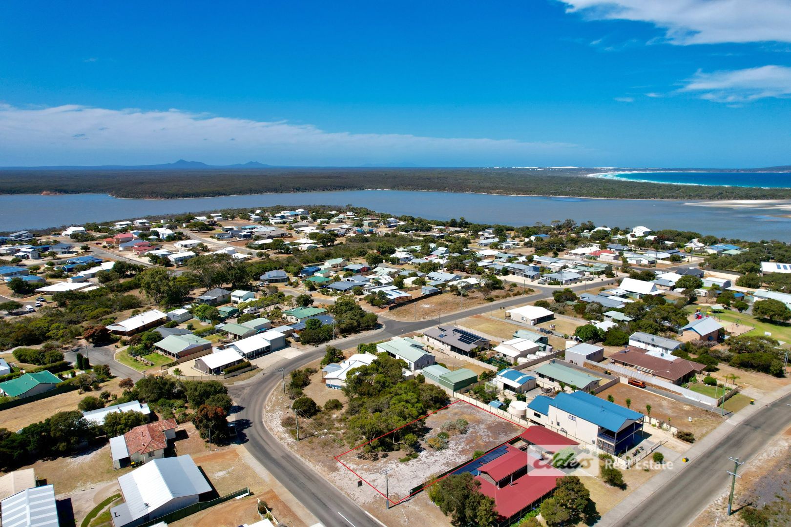 29 Emma Street, Bremer Bay WA 6338, Image 2