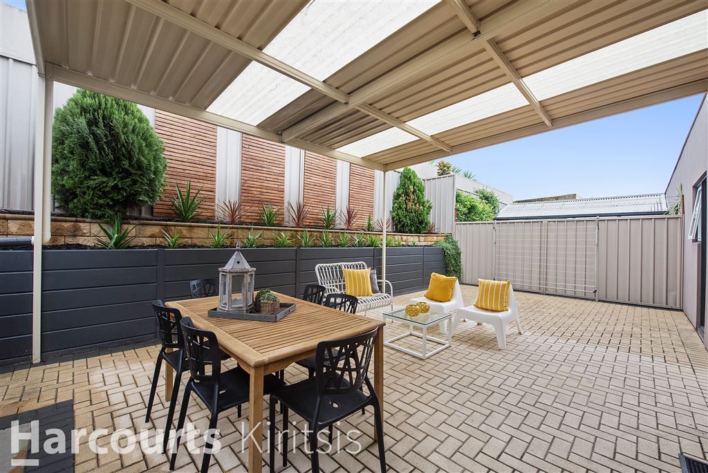 3/125 Military Road, Henley Beach South SA 5022, Image 2