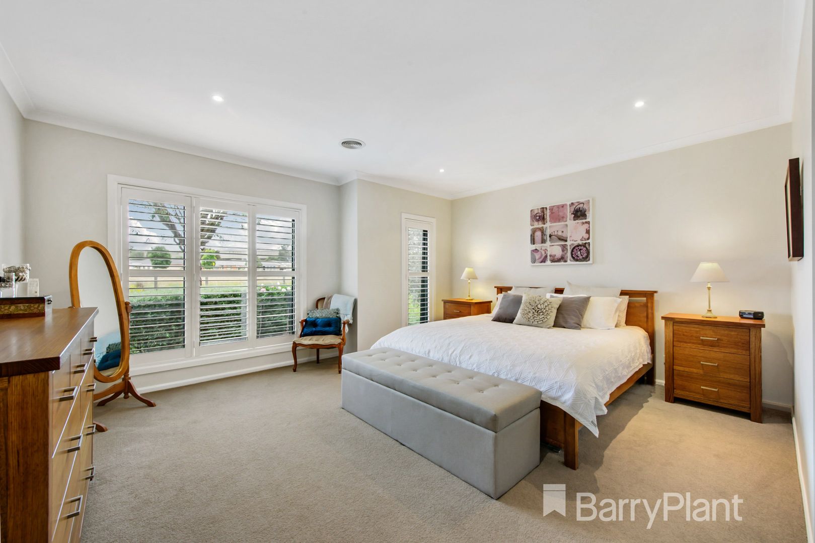 24 Barring Boulevard, Cairnlea VIC 3023, Image 2