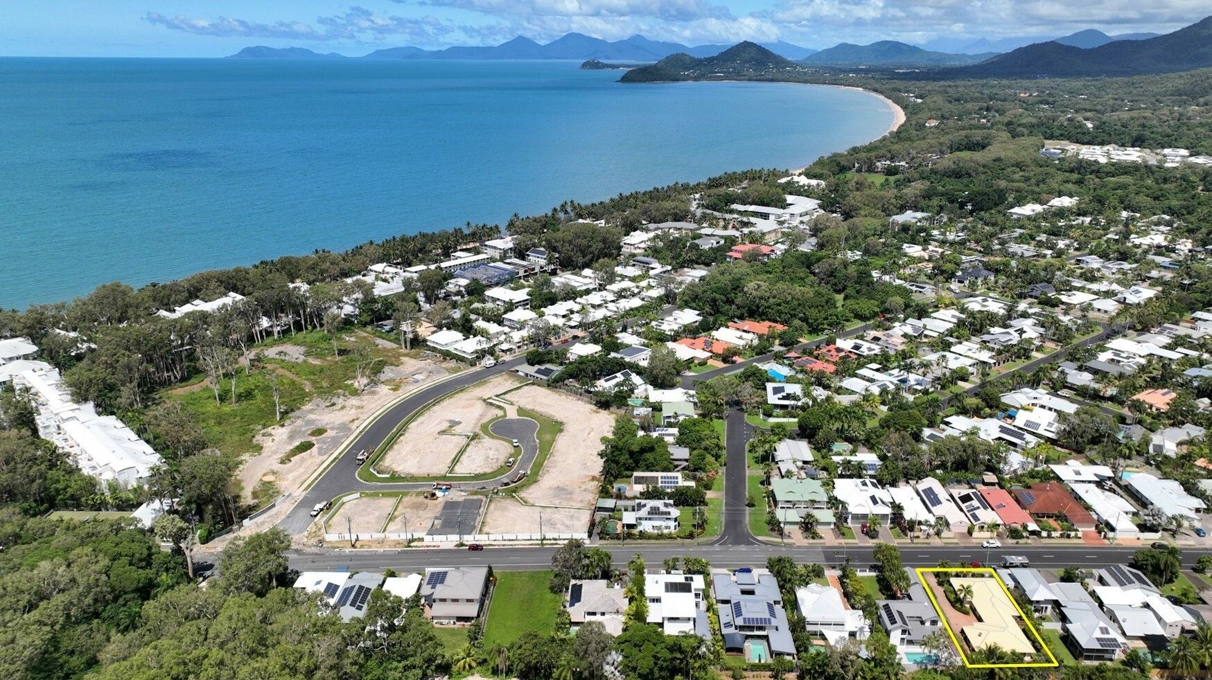 Unit 1 & 2/60 Cedar Rd, Palm Cove QLD 4879, Image 1