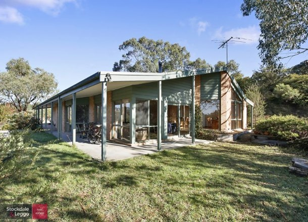 28 Carters Lane, Seville VIC 3139