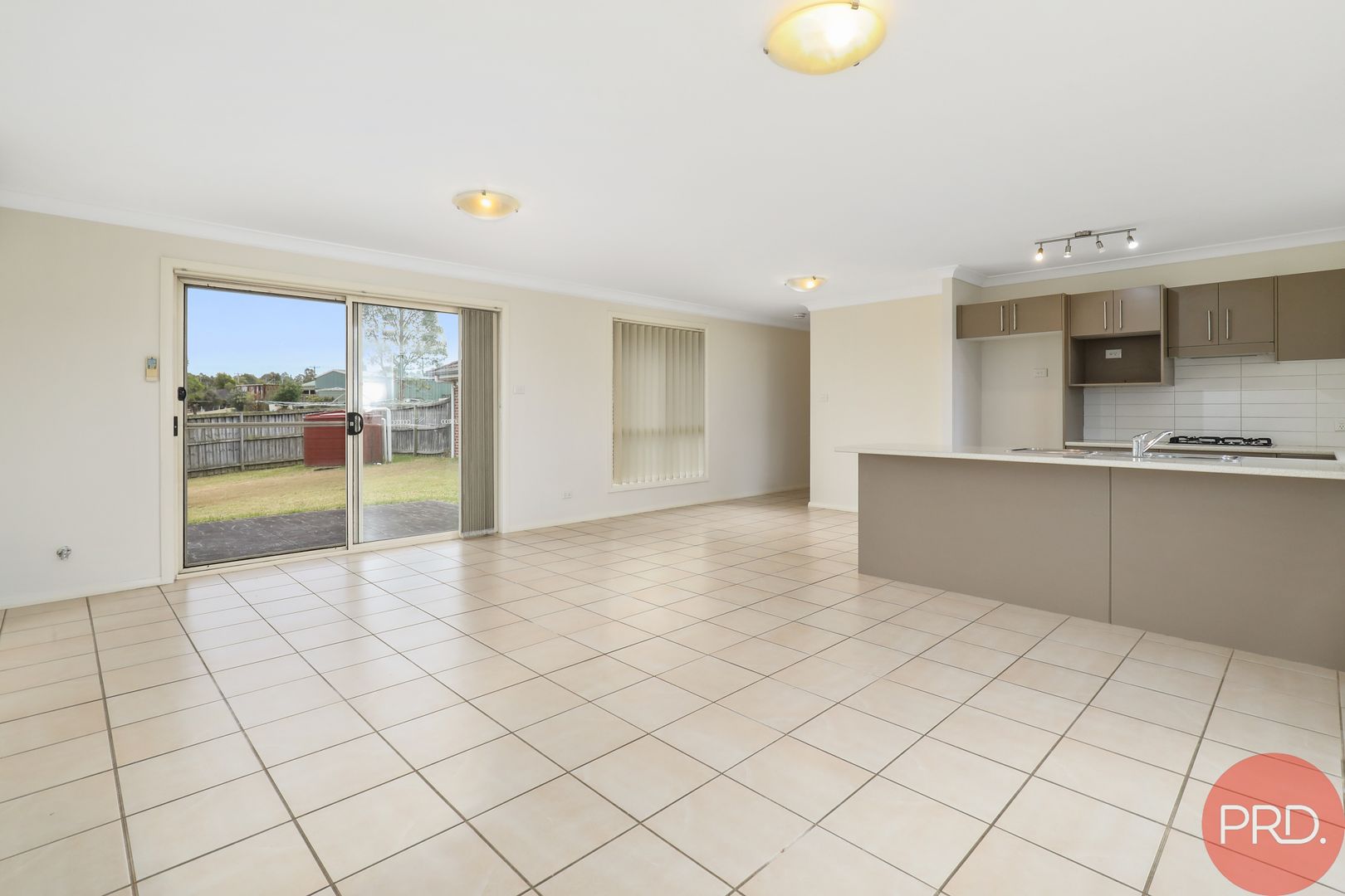 2/18 Farmgate Row, East Branxton NSW 2335, Image 1